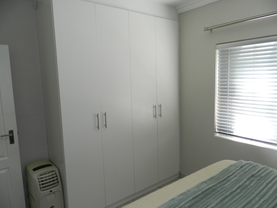 2 Bedroom Property for Sale in Bergenzicht Estate Western Cape